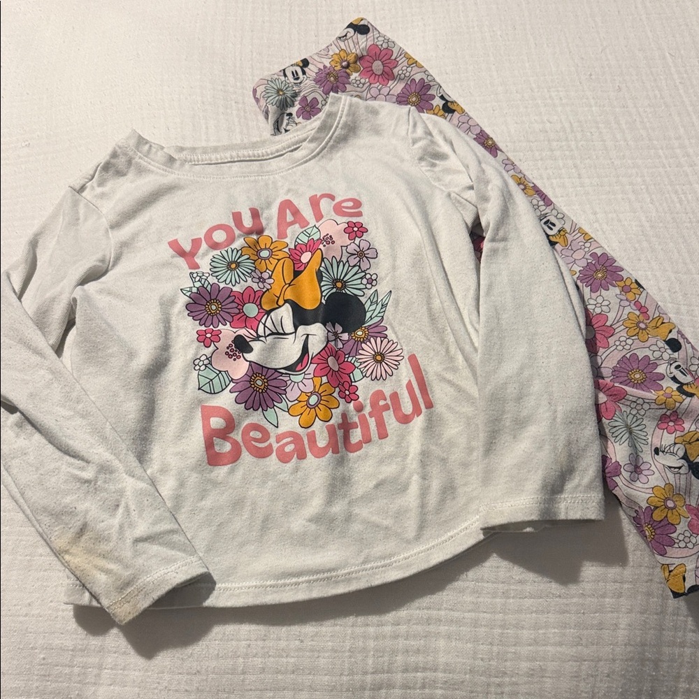 MUST GO THIS WEEK 🔥Disney White Minnie Mouse Floral Top and Floral Leggings Set